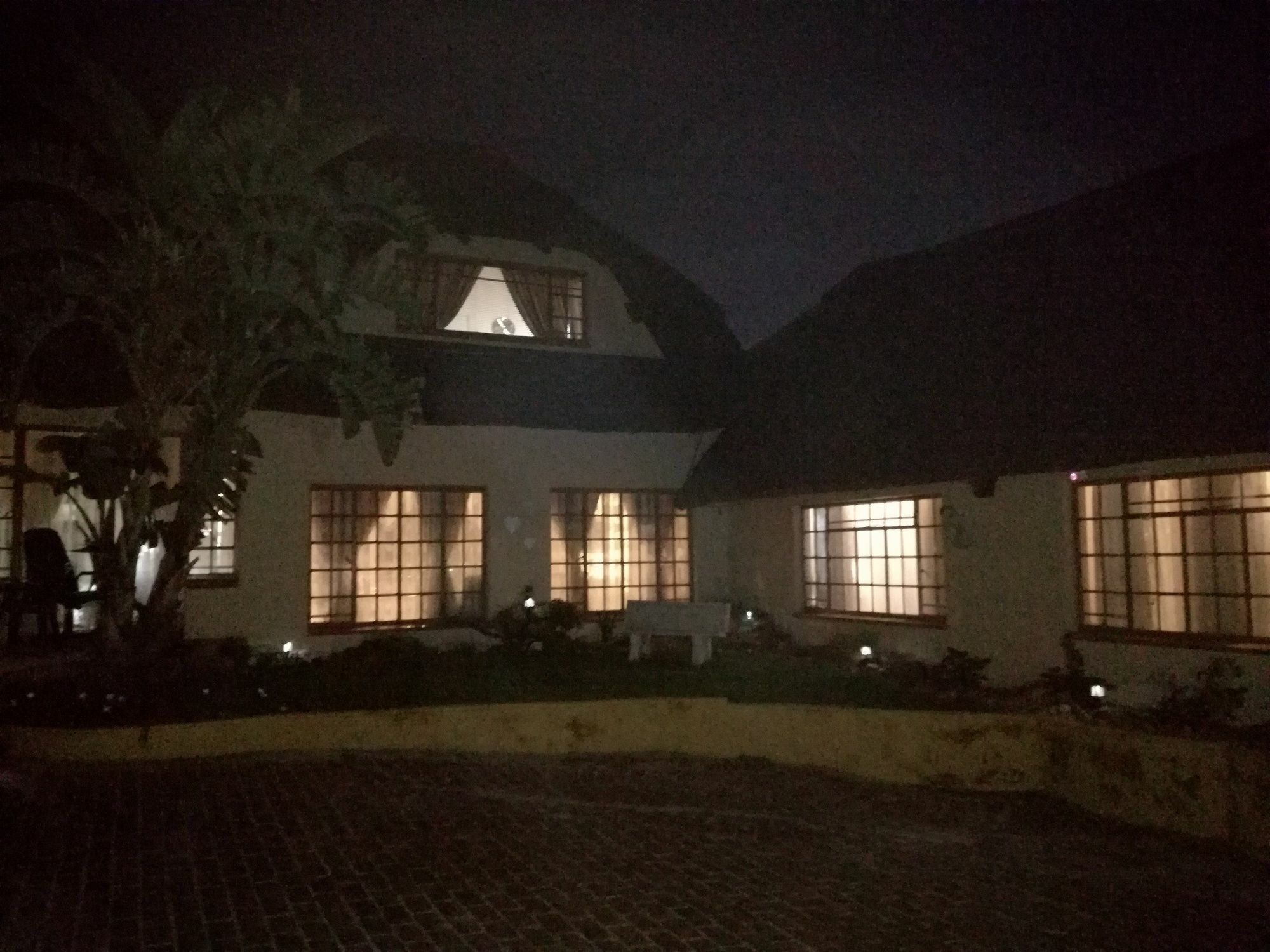 All Over Africa Guest House Kempton Park Kültér fotó
